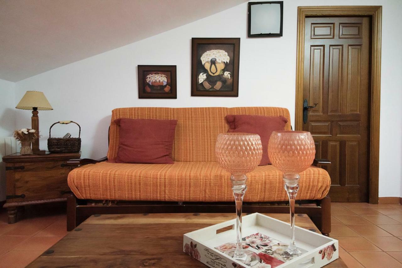 Apartamento 1 Casa Rural El Sauce. A 2,5 Km De Cuenca Capital Nohales Luaran gambar