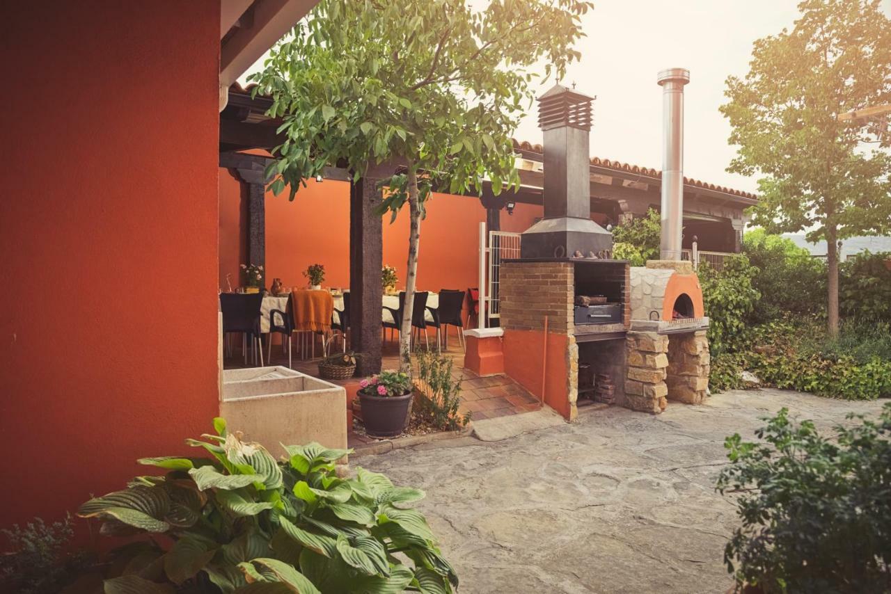 Apartamento 1 Casa Rural El Sauce. A 2,5 Km De Cuenca Capital Nohales Luaran gambar